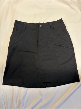 Duluth Trading Dry on the Fly Black Skort size 12
